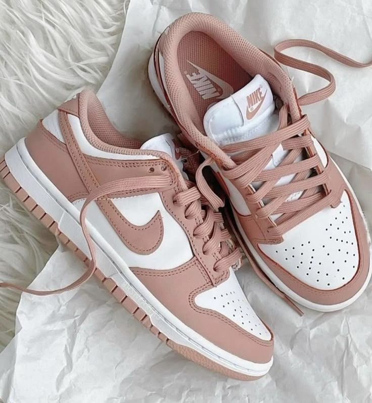 TENIS NIKE DUNK ROSA/ BLANCO MUJER - Imagen 2