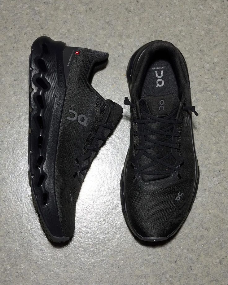 TENIS ON CLOUDSURFER TRAIL NEGRO- CABALLERO - Imagen 2